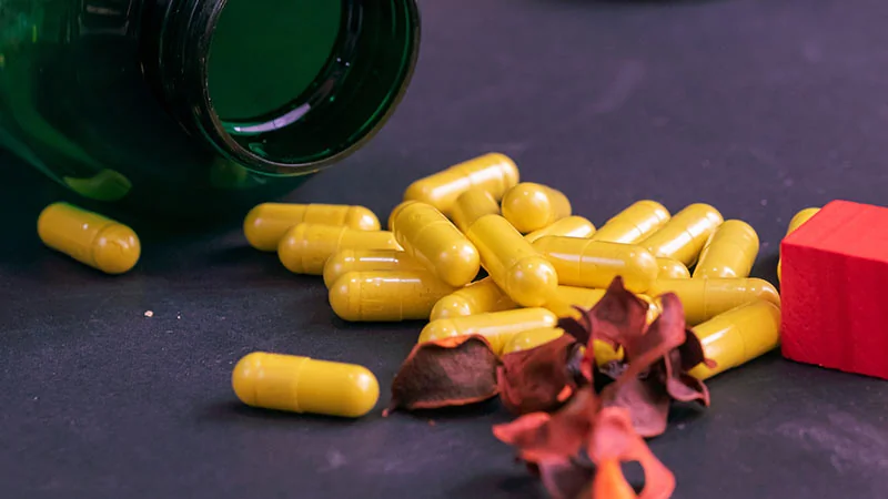 berbérine danger - Berbérine Danger : Effets Secondaires, Contre-Indications et Risques Réels