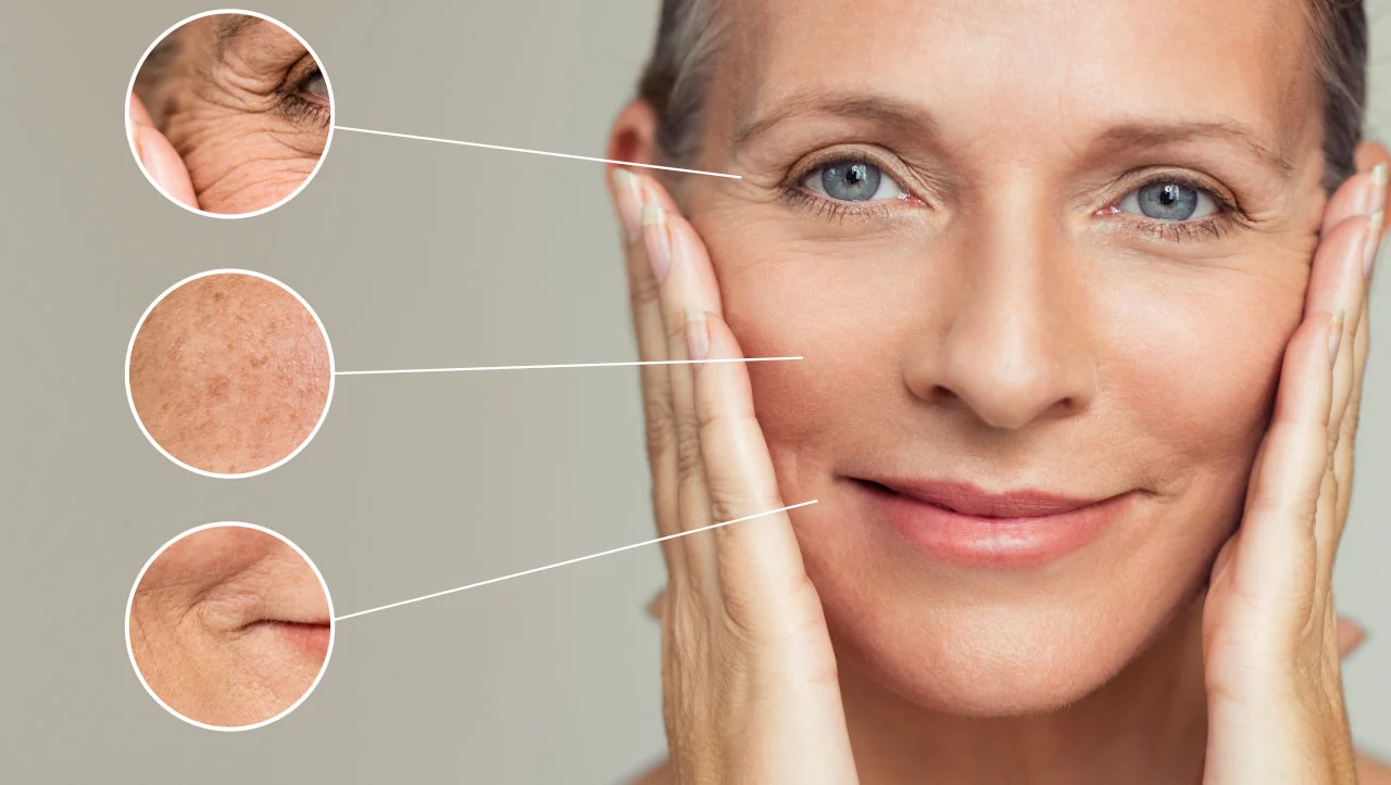 Femme souriante avec une peau éclatante grâce à l'action anti-âge du glutathion.