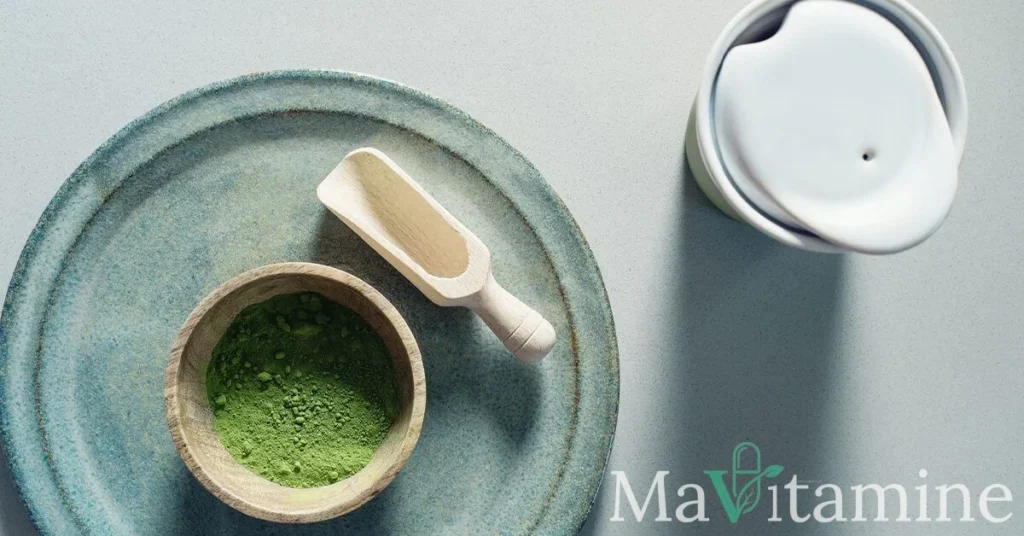 Matcha et caféine : teneur, bienfaits et guide de dosage